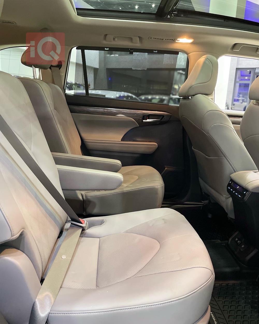 تويوتا هايلاندر